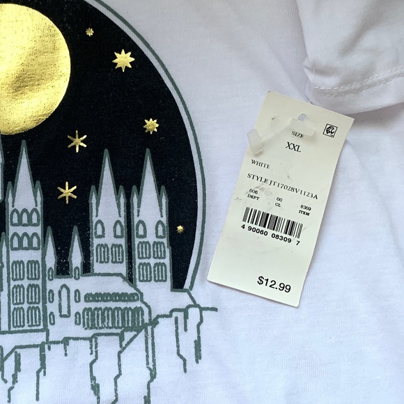 Harry Potter Hogwarts T-shirt - Picture 7 of 7